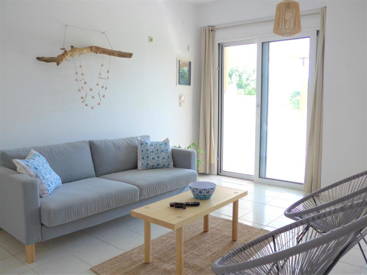 Kalamaki Plaza Apartments Экстерьер фото